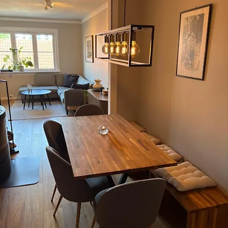 Apartman Two Bedroom In Quiet & Neighbourhood *