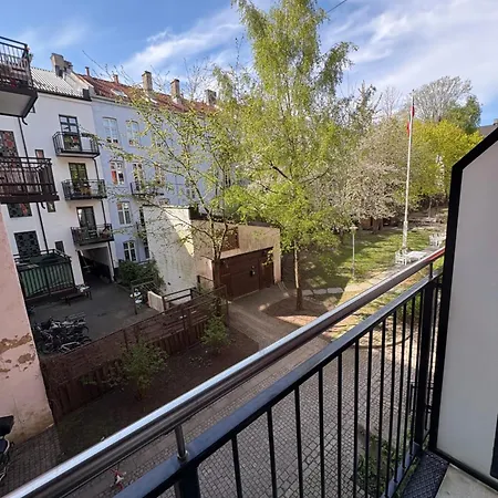 Two Bedroom In Quiet & Neighbourhood Oslo